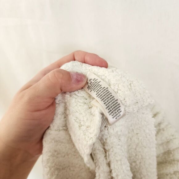 SKIMS 2 Piece Cozy Knit Short Set 2 Pairs Shorts Cream Black Fuzzy S/M Teddy - Picture 5 of 12